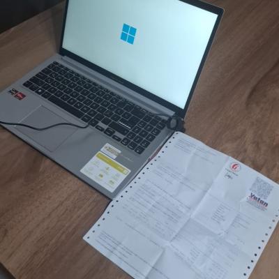 ASUS VİVOBOOK RYZEN 7 7730 İŞLEMCİ 512 SSD 8 GB RAM 23 AY GARANTİLİ  VATAN FATURALI 15.6 FHD EKRAN KOZMETİK SIFIR GİBİ