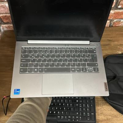 LENOVO THINKBOOK İ5/11 NESİL 8 RAM 256 SSD FHD 1920/1080 14 İNÇ  I